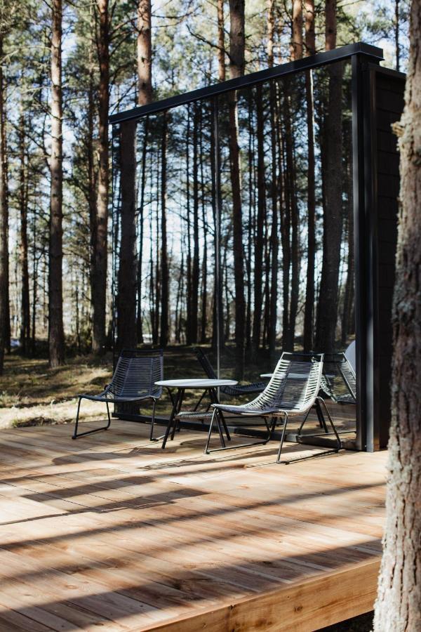 Oeoed Hoetels Laheranna Saera -With Sauna Ihasalu Exterior photo