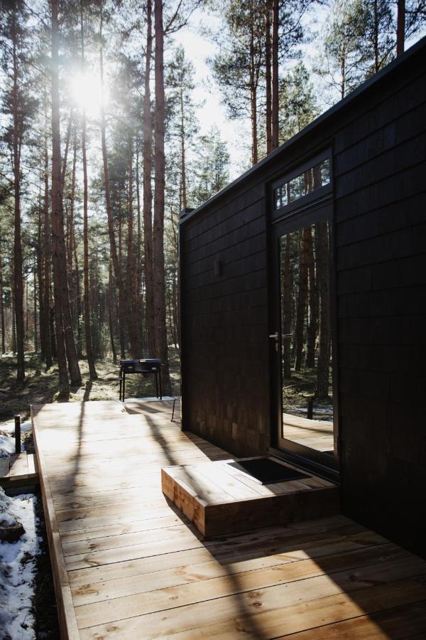 Oeoed Hoetels Laheranna Saera -With Sauna Ihasalu Exterior photo